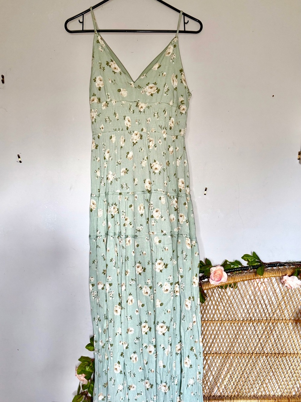 Light Green Floral Maxi Dress with Spaghetti Straps